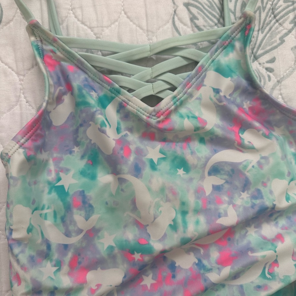 Swimsuit bundle - Picture 5 of 8